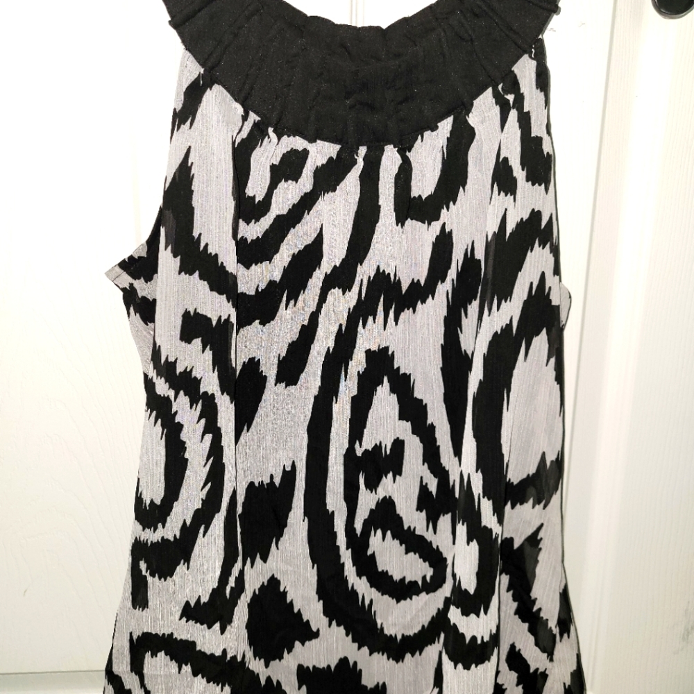 Black and white blouse